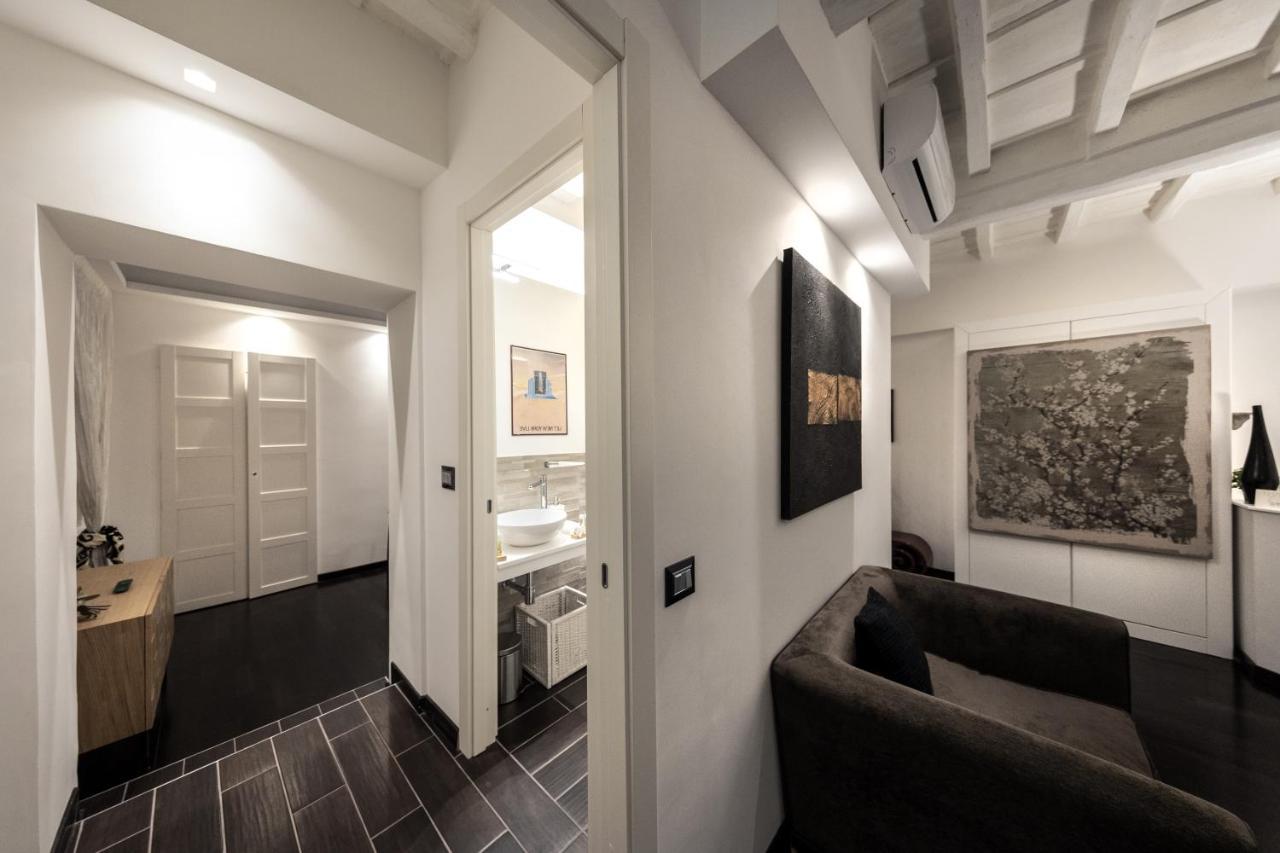 Barcaccia Luxury Suites Рим Екстериор снимка